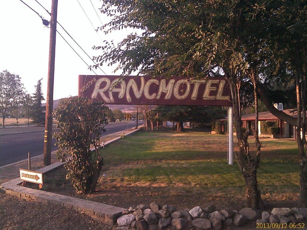 Ranch Motel Tehachapi Luaran gambar