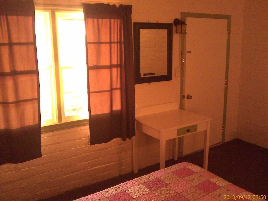 Ranch Motel Tehachapi Bilik gambar