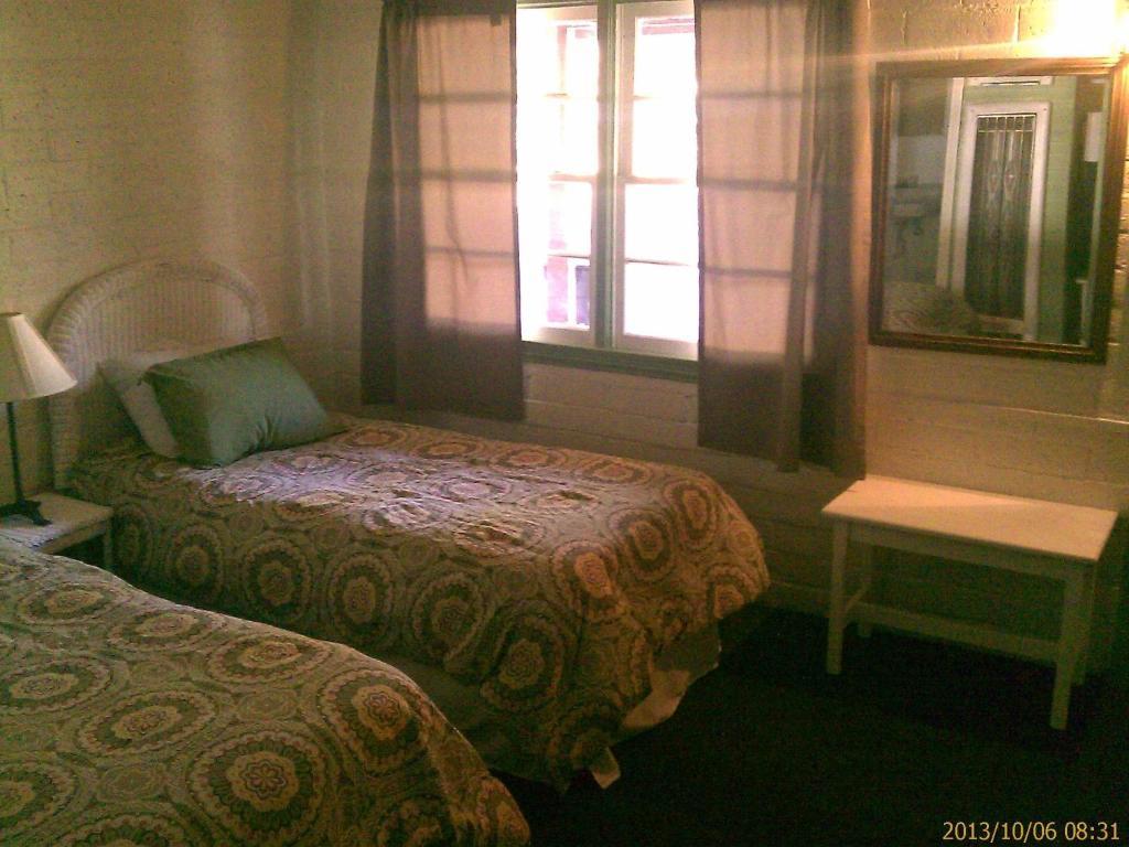 Ranch Motel Tehachapi Bilik gambar
