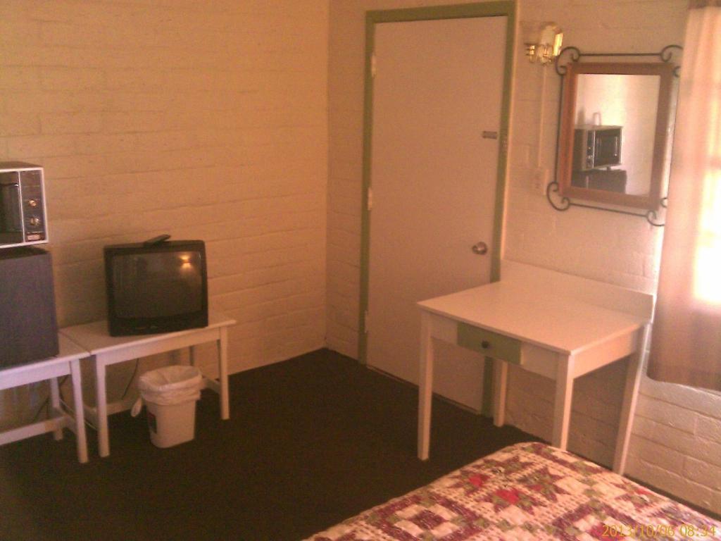 Ranch Motel Tehachapi Bilik gambar