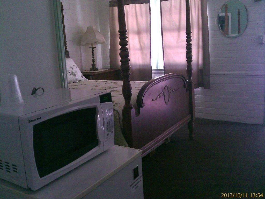 Ranch Motel Tehachapi Bilik gambar