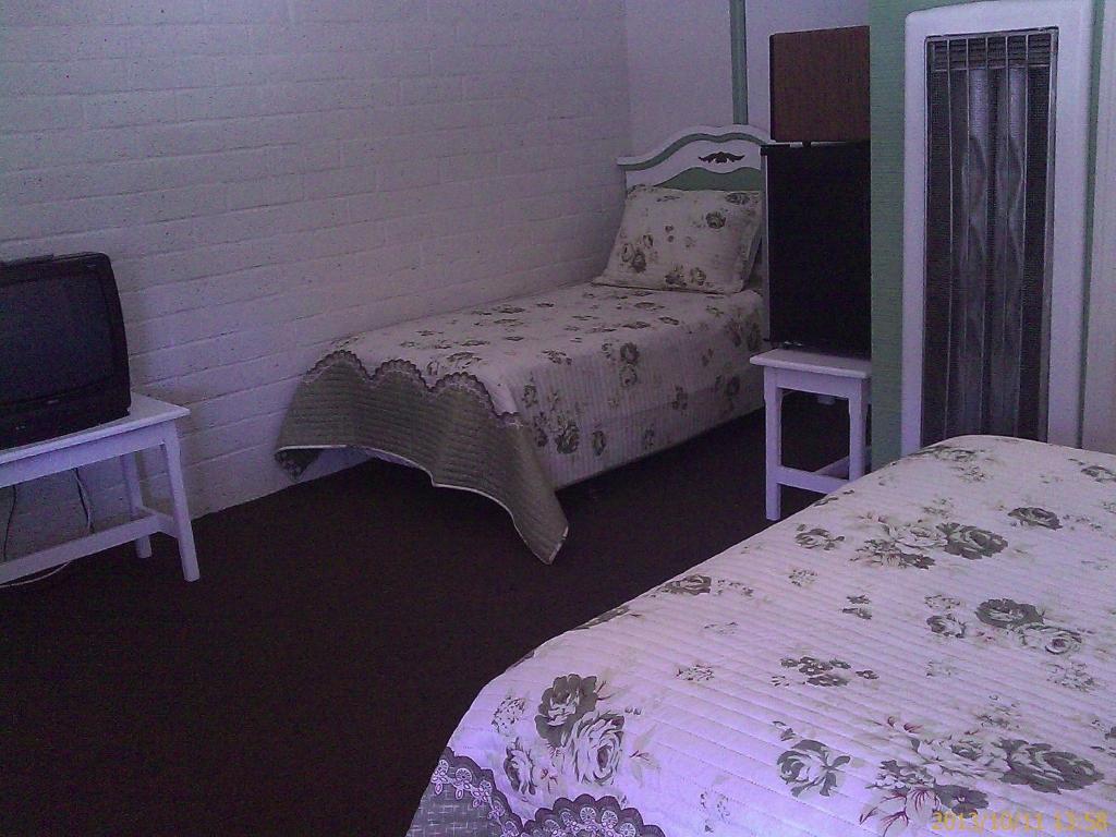 Ranch Motel Tehachapi Bilik gambar