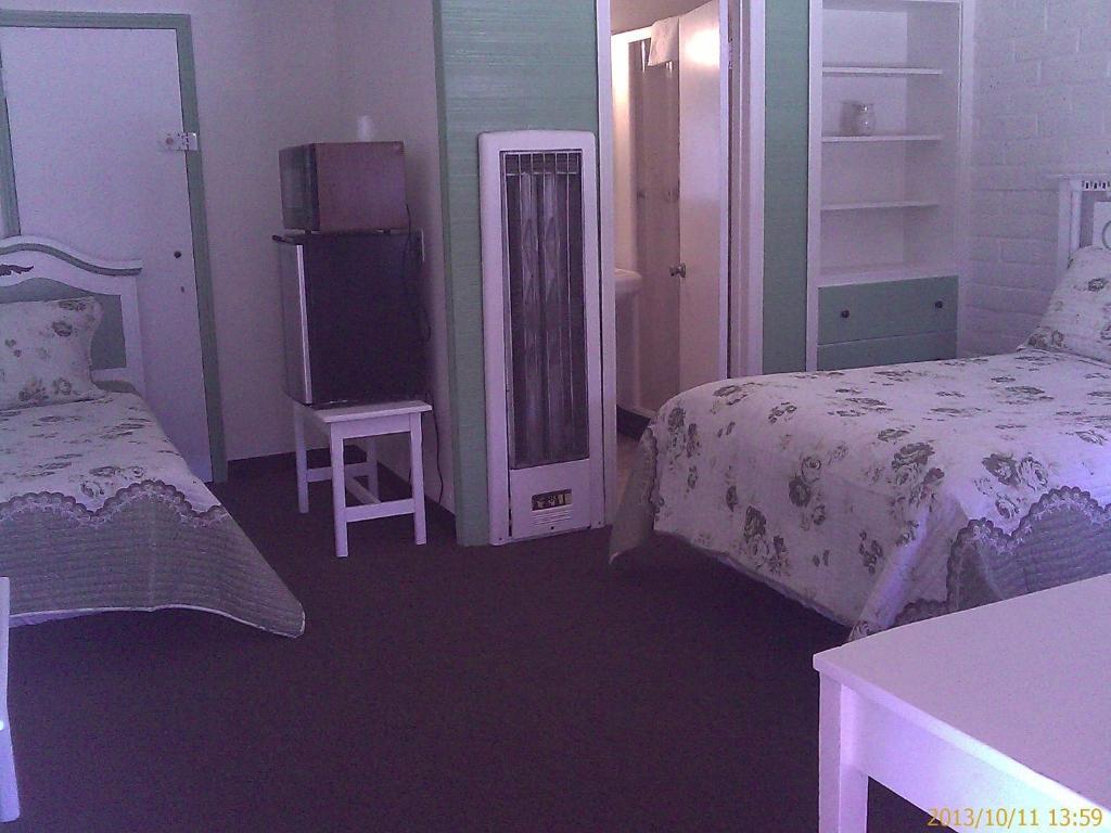 Ranch Motel Tehachapi Bilik gambar